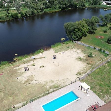 Gogol Hotel Myrhorod Eksteriør bilde