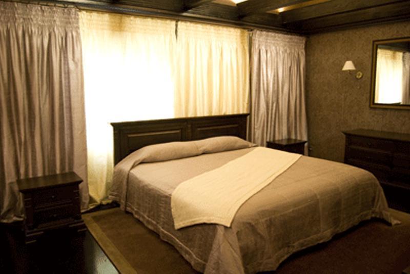 Gogol Hotel Myrhorod Rom bilde
