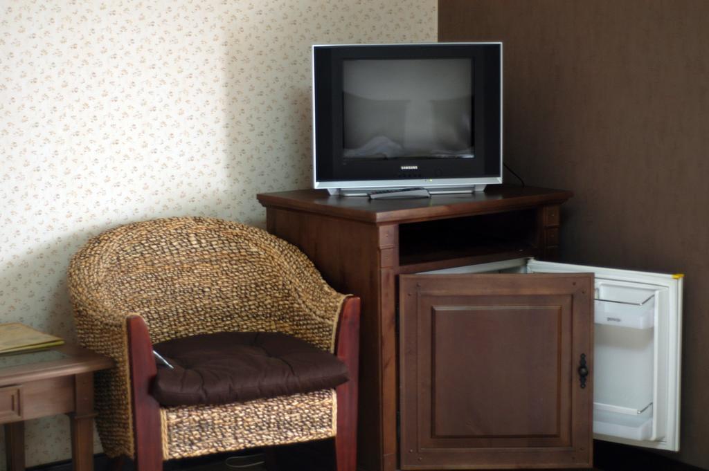 Gogol Hotel Myrhorod Rom bilde