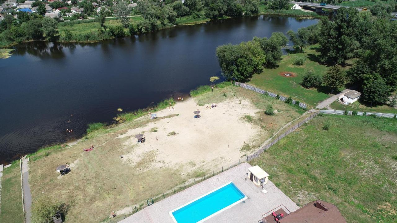 Gogol Hotel Myrhorod Eksteriør bilde